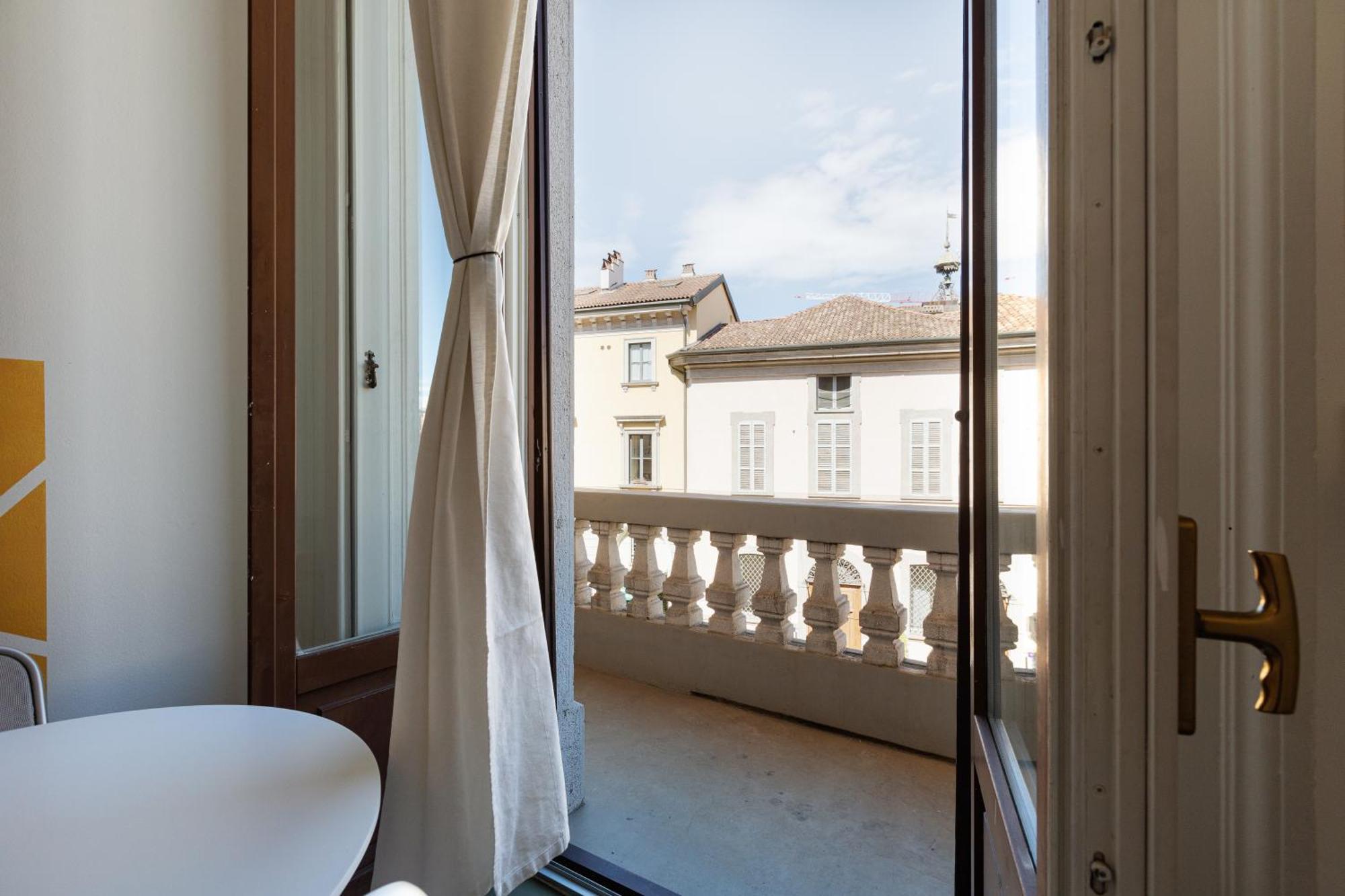 Appartamento Magenta Long Let Apts